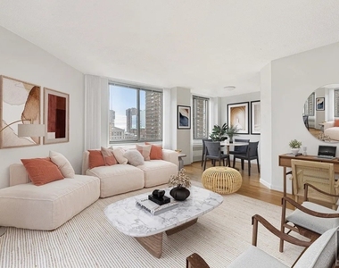 2nd Avenue - Photo Thumbnail 1