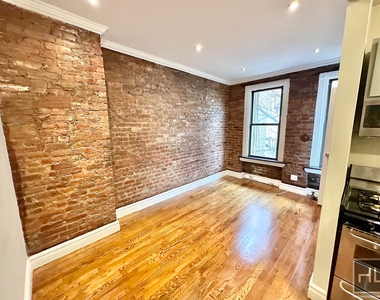 East 13th Street - Photo Thumbnail 1
