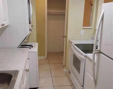 501 E Bay Drive - Photo Thumbnail 5
