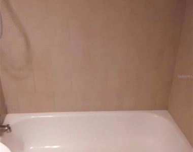 501 E Bay Drive - Photo Thumbnail 17