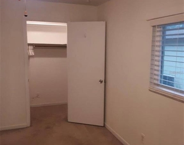 501 E Bay Drive - Photo Thumbnail 11