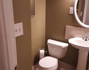 501 E Bay Drive - Photo Thumbnail 18
