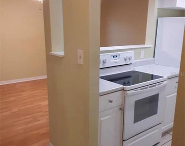 501 E Bay Drive - Photo Thumbnail 4
