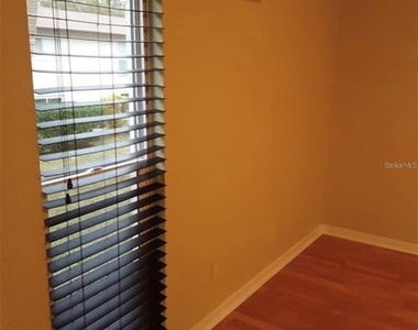 501 E Bay Drive - Photo Thumbnail 7