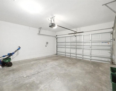 1753 Bent Branch Avenue - Photo Thumbnail 33