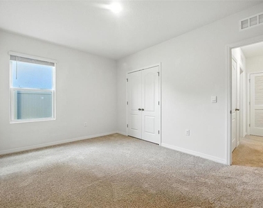 1753 Bent Branch Avenue - Photo Thumbnail 20