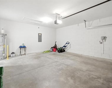 1753 Bent Branch Avenue - Photo Thumbnail 32