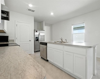 1753 Bent Branch Avenue - Photo Thumbnail 10