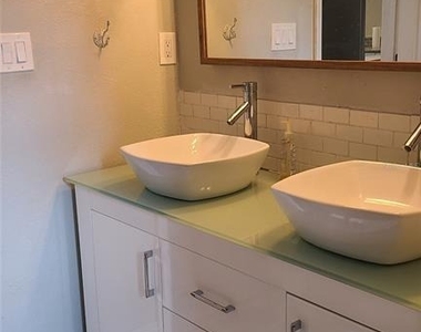 1703 E 29th Avenue - Photo Thumbnail 21