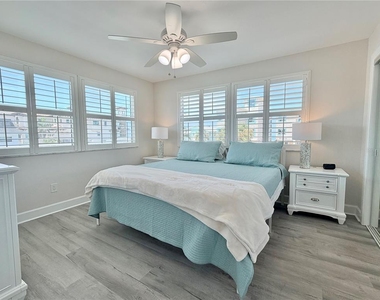 144 Coral Avenue - Photo Thumbnail 16