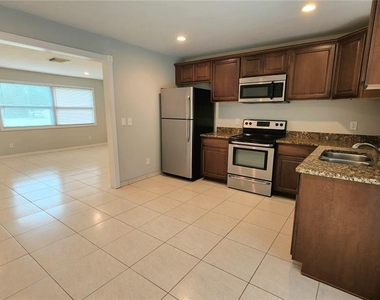2834 State Road 590 - Photo Thumbnail 5