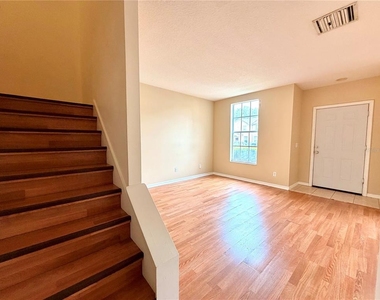30209 Swinford Lane - Photo Thumbnail 3
