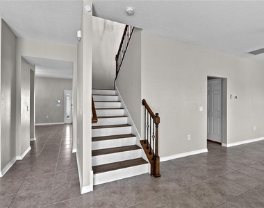 18576 Obregan Drive - Photo Thumbnail 29