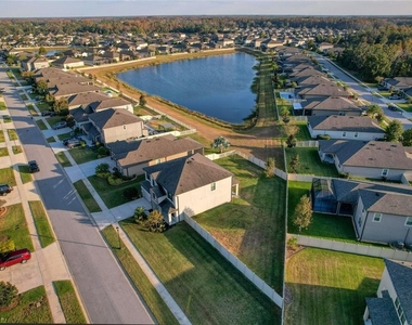 18576 Obregan Drive - Photo Thumbnail 11