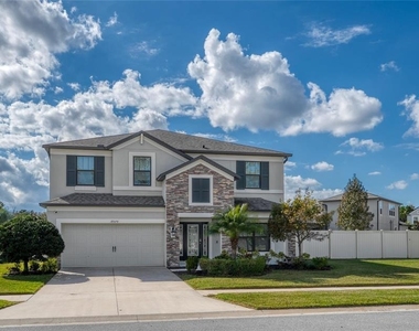 18576 Obregan Drive - Photo Thumbnail 40