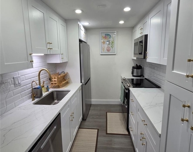 400 64th Avenue - Photo Thumbnail 18