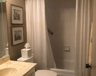 221 Cedarwood Circle - Photo Thumbnail 17