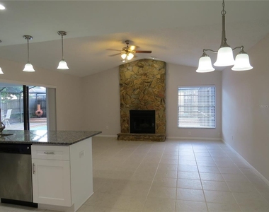 4023 Paddlewheel Drive - Photo Thumbnail 9