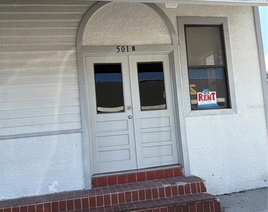 501 Athens Street - Photo Thumbnail 2