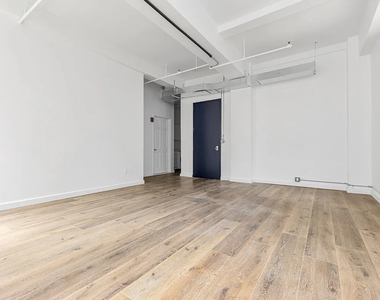 255 West 36th Street - Photo Thumbnail 5