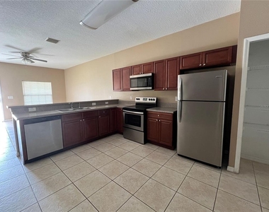 832 Abbeville Court - Photo Thumbnail 1