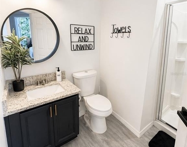 5492 Paradise Cay Circle - Photo Thumbnail 9