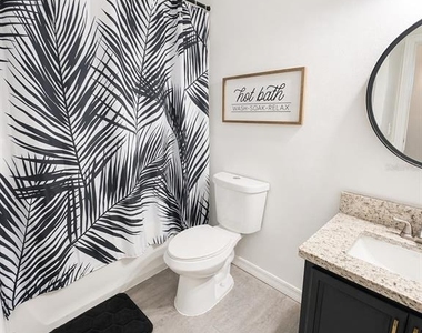 5492 Paradise Cay Circle - Photo Thumbnail 19