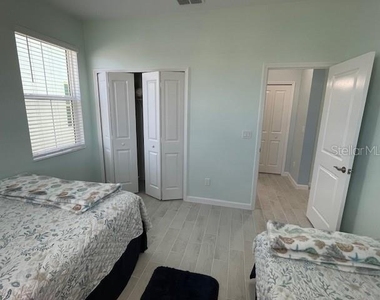 261 Gypsy Palace Lane - Photo Thumbnail 25