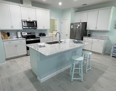 261 Gypsy Palace Lane - Photo Thumbnail 6