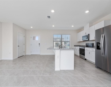 1627 Bitteroot Street - Photo Thumbnail 3