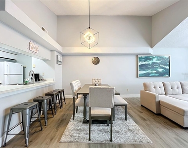2731 N Poinciana Boulevard - Photo Thumbnail 21