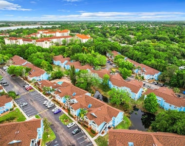 2731 N Poinciana Boulevard - Photo Thumbnail 6