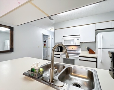2731 N Poinciana Boulevard - Photo Thumbnail 39