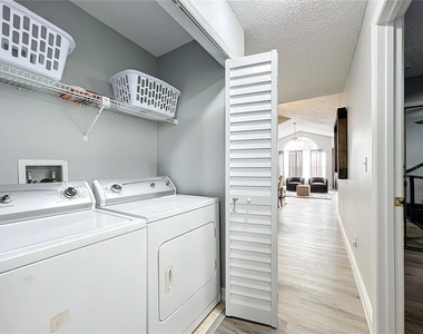 2731 N Poinciana Boulevard - Photo Thumbnail 58
