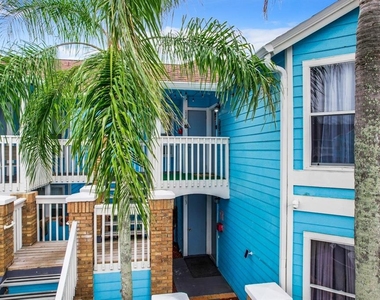 2731 N Poinciana Boulevard - Photo Thumbnail 14