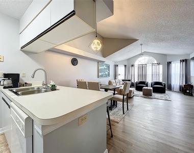2731 N Poinciana Boulevard - Photo Thumbnail 42