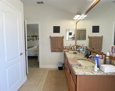 11321 Oswalt Road - Photo Thumbnail 20