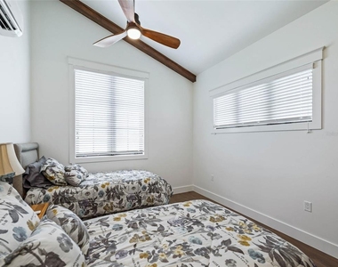 2380 Nw 72nd Court - Photo Thumbnail 23