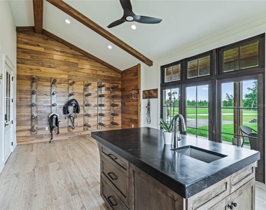 2380 Nw 72nd Court - Photo Thumbnail 42
