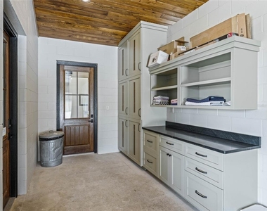 2380 Nw 72nd Court - Photo Thumbnail 5
