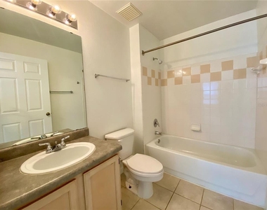 3364 Westchester Square Boulevard - Photo Thumbnail 12