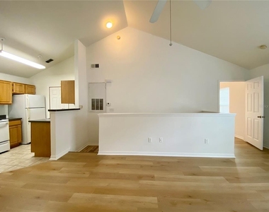 3364 Westchester Square Boulevard - Photo Thumbnail 7