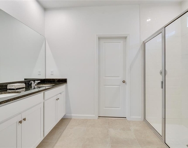 1098 Boardwalk Place - Photo Thumbnail 28