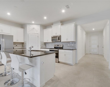 1098 Boardwalk Place - Photo Thumbnail 20