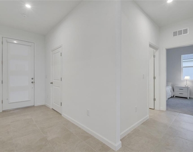 1098 Boardwalk Place - Photo Thumbnail 16