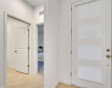 1098 Boardwalk Place - Photo Thumbnail 7