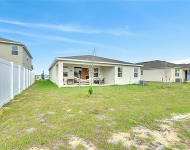 1098 Boardwalk Place - Photo Thumbnail 32