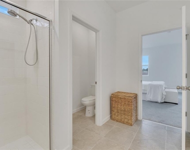 1098 Boardwalk Place - Photo Thumbnail 29