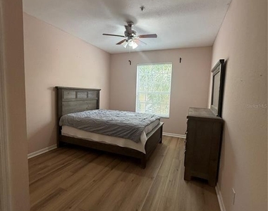 6214 Stevenson Drive - Photo Thumbnail 14