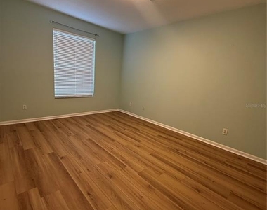 6214 Stevenson Drive - Photo Thumbnail 20
